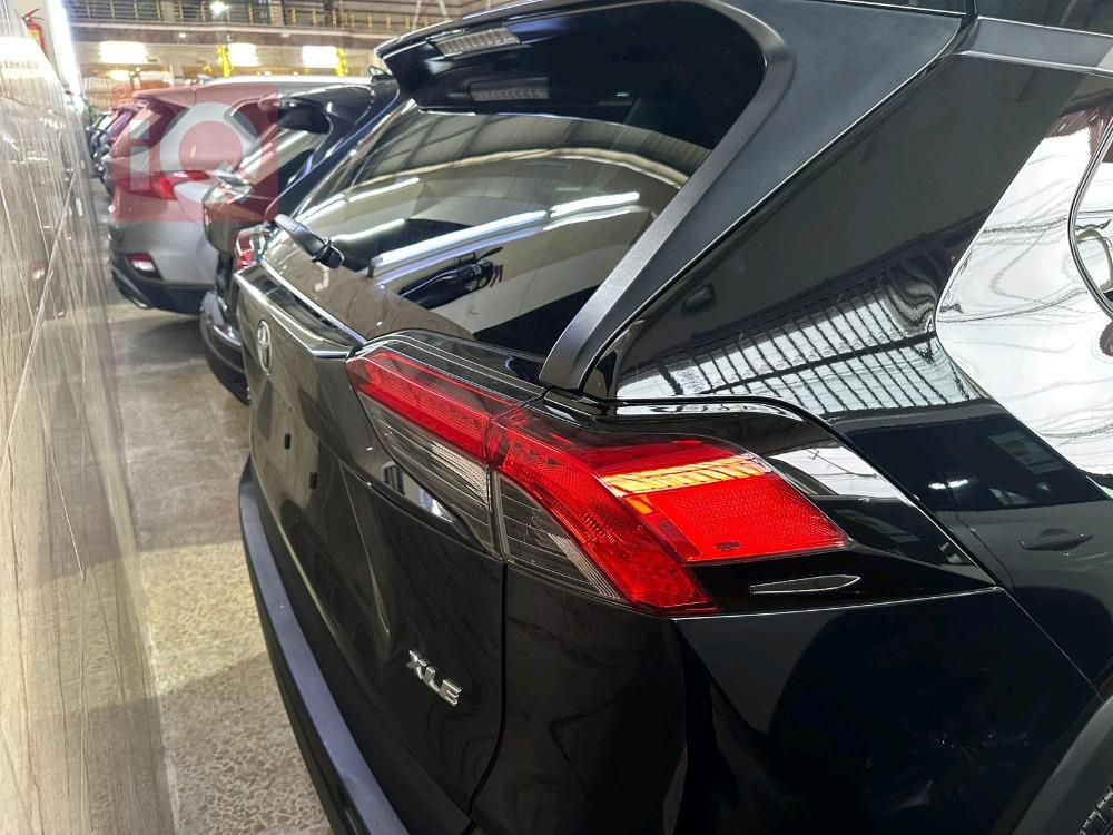 تويوتا راف 4